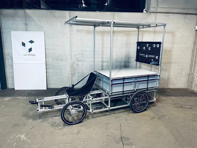 XYZ CARGO FOURWHEELER - drawer module with roof